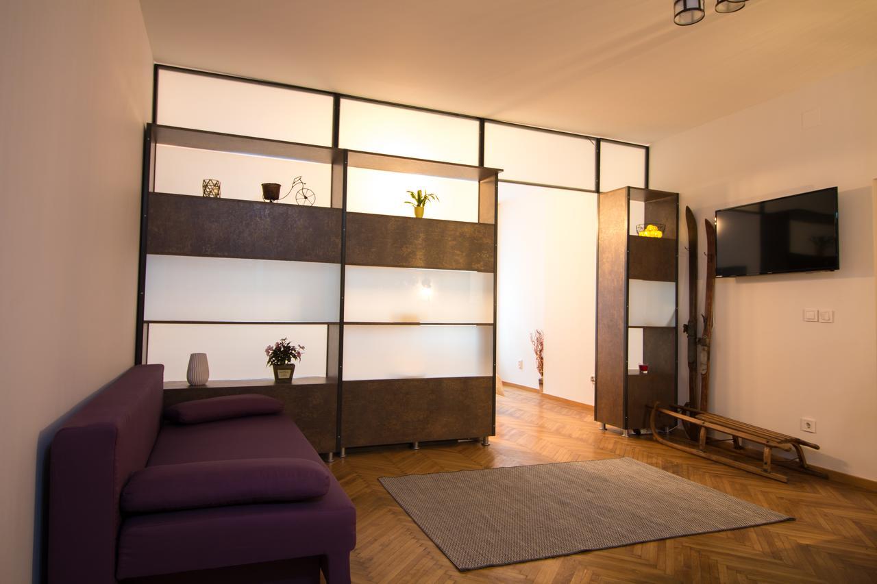 Poarta Schei Apartment Brasov Ngoại thất bức ảnh