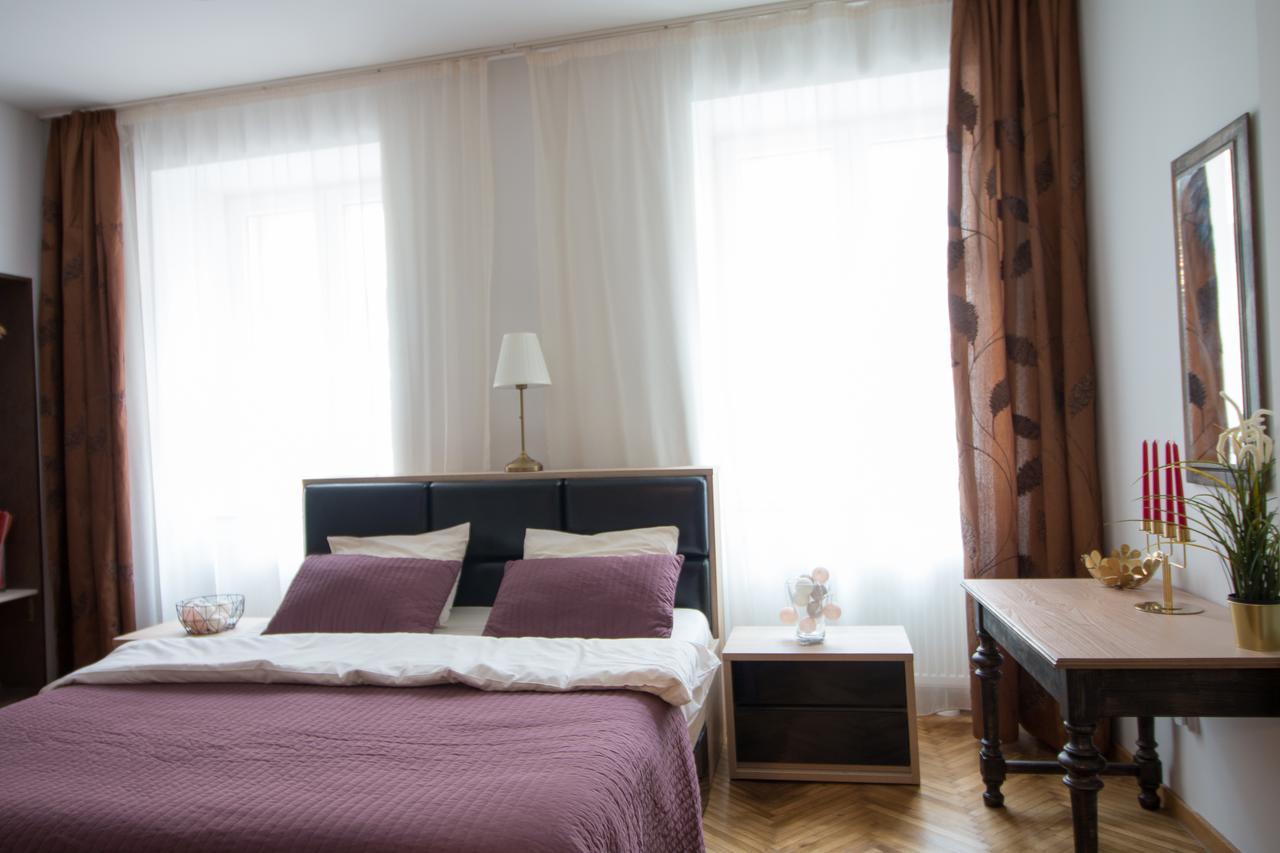 Poarta Schei Apartment Brasov Ngoại thất bức ảnh